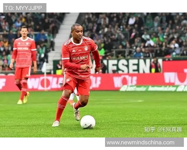 荷兰足球历史上的传奇明星球队与他们的辉煌成就回顾